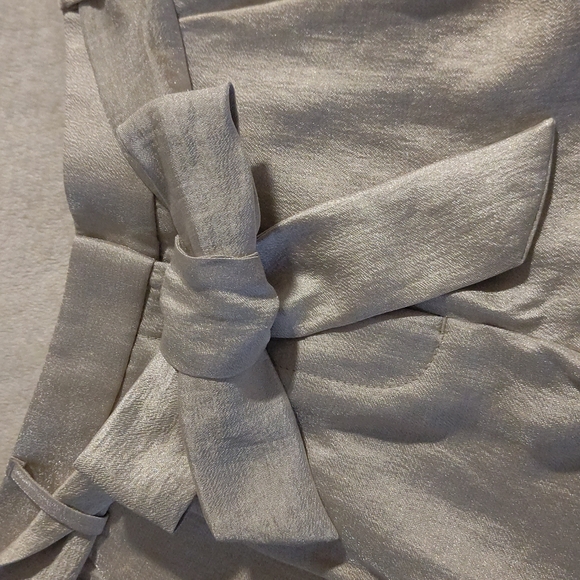 LOFT Shimmer Tie Waist Shorts Size 0 - Picture 5 of 8